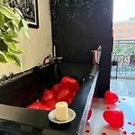 Appartement Jacuzzi #2 - Relax