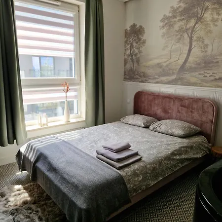 Jacuzzi #2 - Relax Апартаменты *