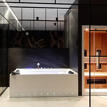 Apartment Jacuzzi #2 - Relax